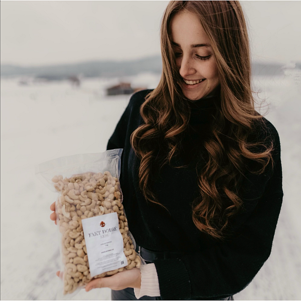 FAKT DOBRÉ Kešu ořechy natural W450 1 kg