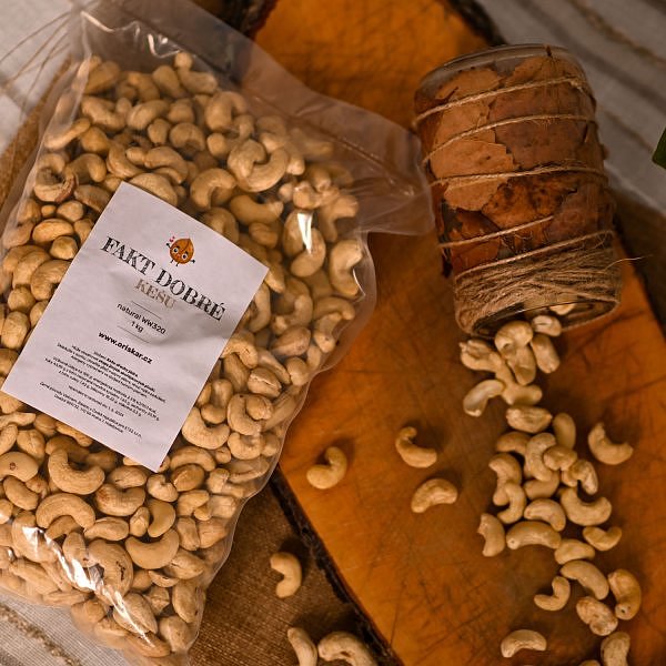 FAKT DOBRÉ Kešu ořechy natural WW320 PREMIUM 1 kg